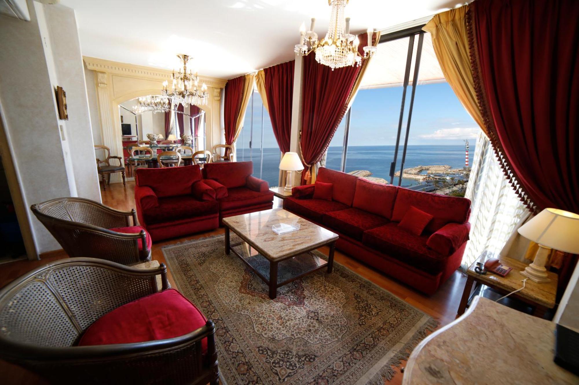 Holiday Home Suites Beirut Exterior photo