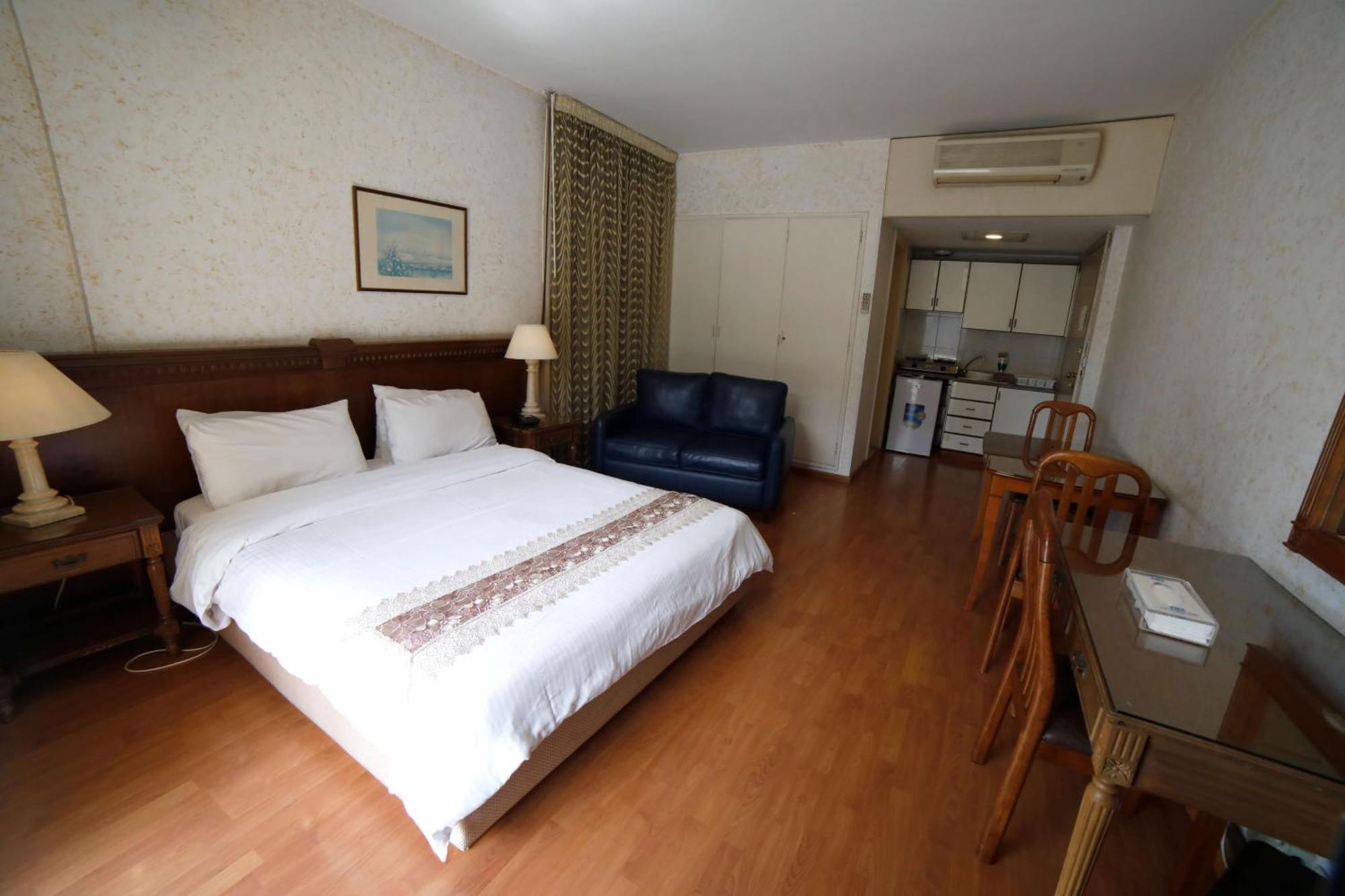 Holiday Home Suites Beirut Exterior photo